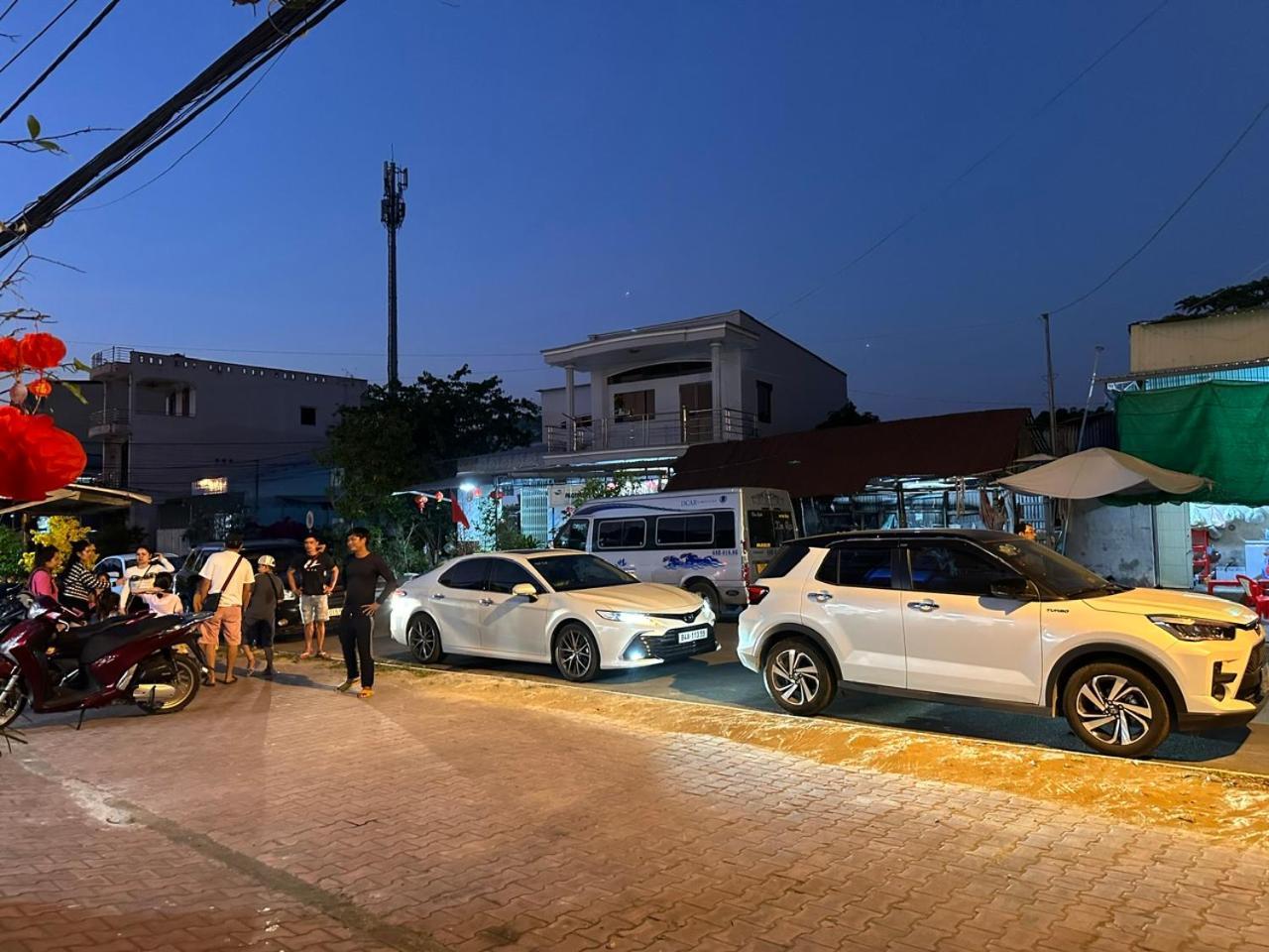 ホテル Nha Nghi Sao Mai ハティエン エクステリア 写真